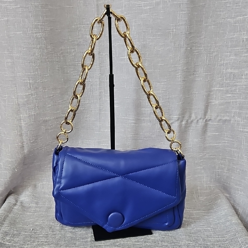Chic Royal Blue Shoulder Bag with Gold Chain